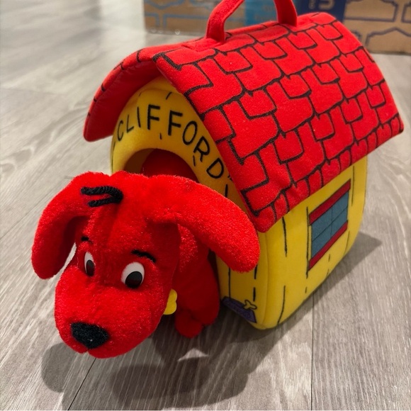 Scholastic Other - 1995 Clifford The Big Red Dog Scholastic Plush Dog & Doghouse Vintage 90s
